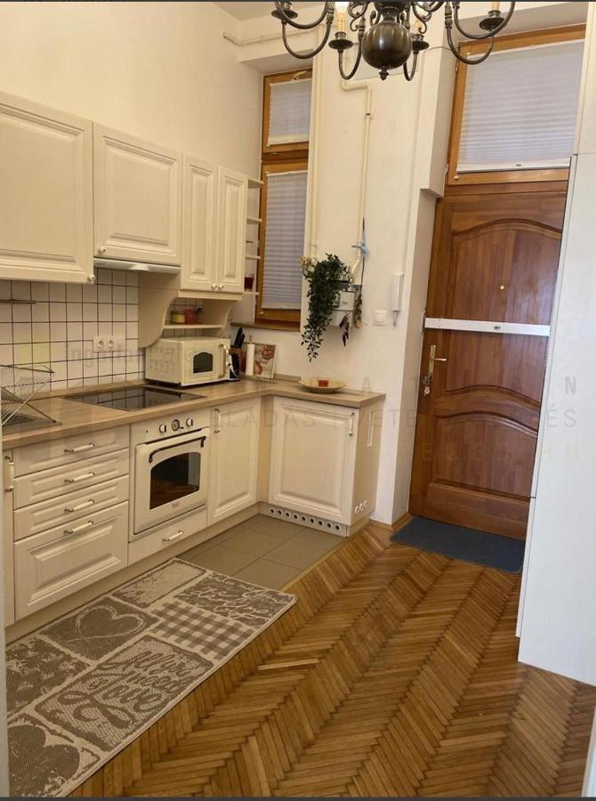 Sun City Apartman Szeged Kültér fotó