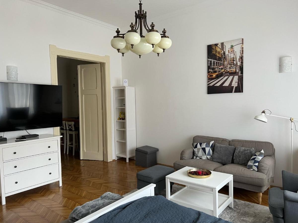 Sun City Apartman Szeged Kültér fotó